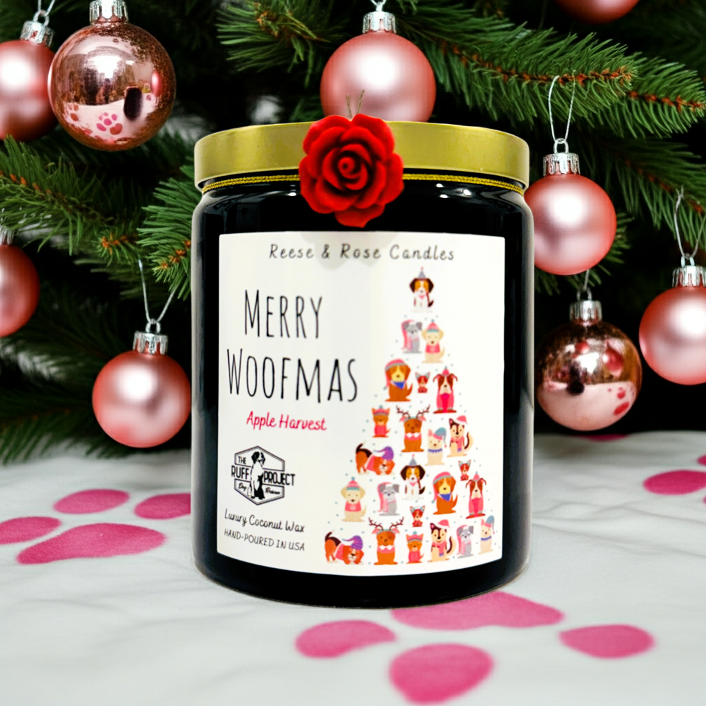 Merry Woofmas Luxury Coconut Candle