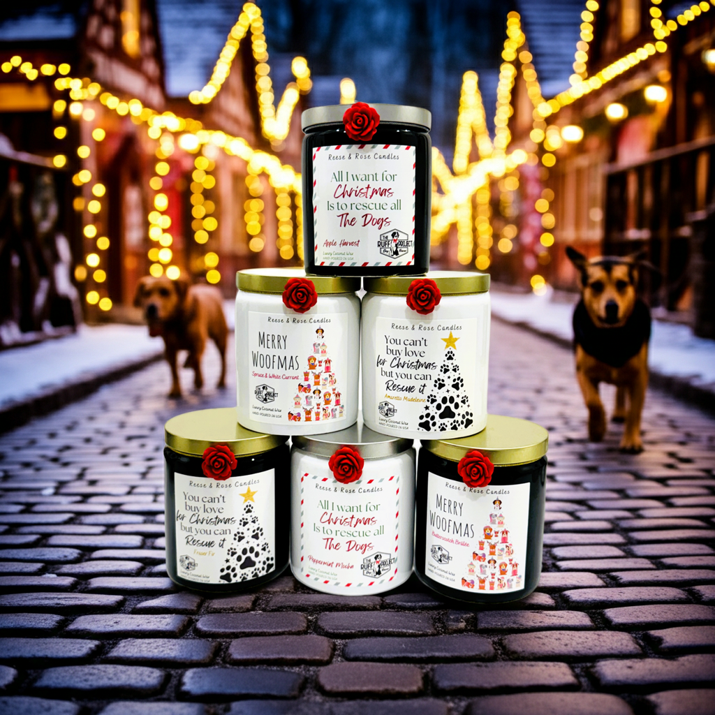 Merry Woofmas Luxury Coconut Candle
